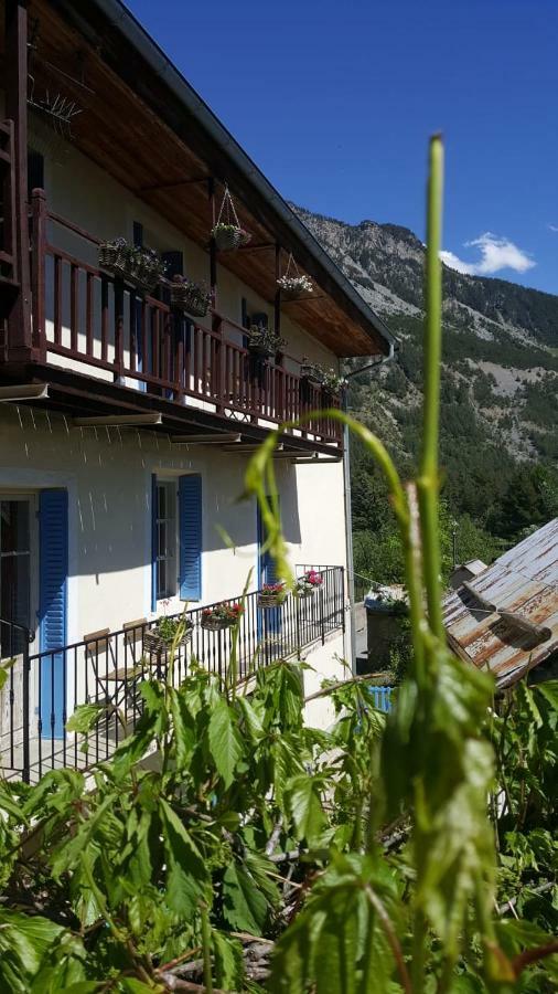 Les Airelles Appartement Val-des-Pres Exterior photo
